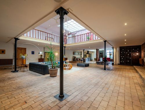                                         Loft te koop in Ronse, € 669.000
