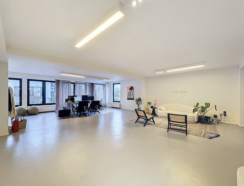                                         Handelszaak te huur in Antwerpen, € 2.450
