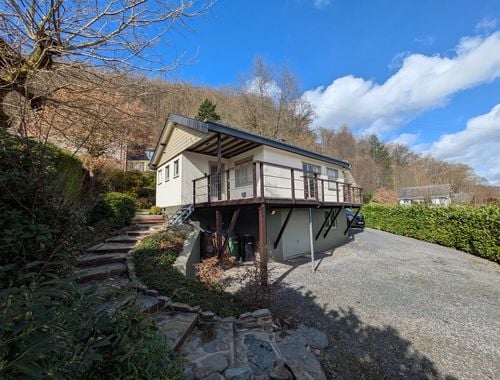                                         Chalet à vendre à Alle, € 228.600
