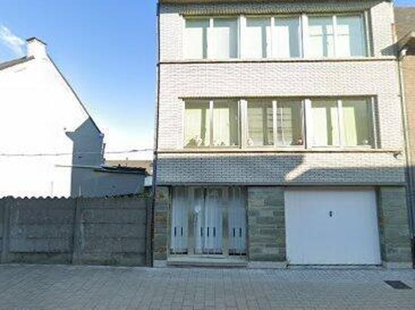 Huis te koop in Molenstraat 30,
                    2830 Willebroek