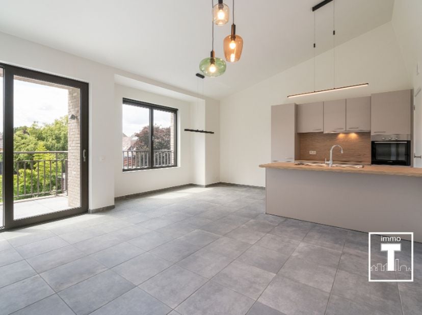 Appartement à louer
                    à 9890 Gavere