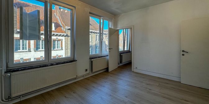 Appartement à louer à Rue des Campeaux 43 boîte 21, 7500 Tournai
