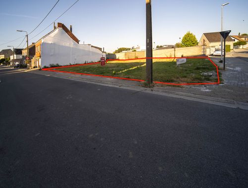                                         Grond te koop in Hoepertingen, € 140.000
