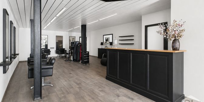 Bedrijfsvastgoed te koop in 7640 Antoing