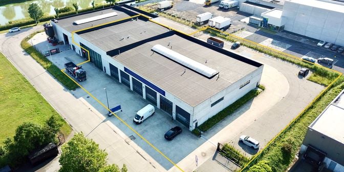 Bedrijfsvastgoed te koop in 8400 Oostende