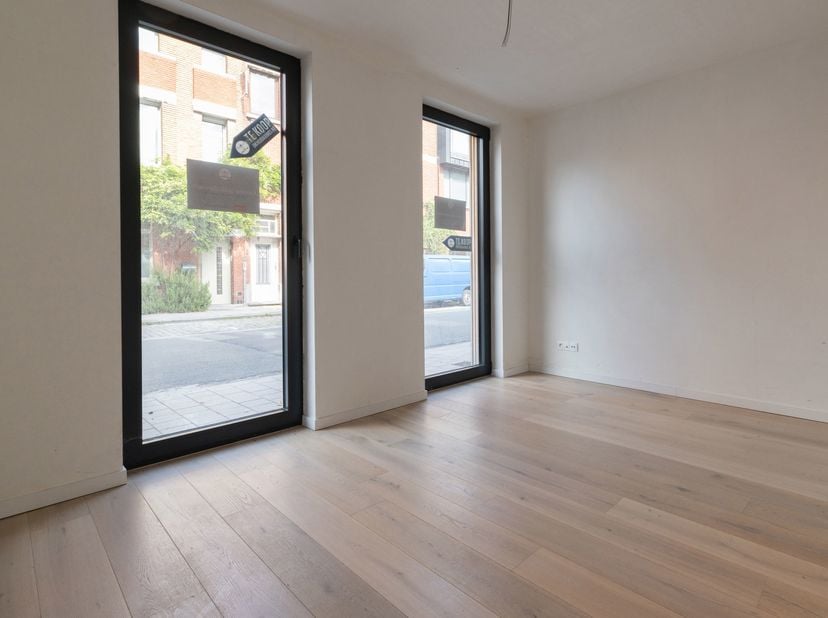 Situation - environnement :<br />
Le projet Gandhon, développé par Fenixco et NOAN Real Estate, est situé près de la gare Saint-Pierre, dans la Rakets
