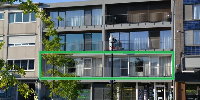 Appartement te koop in Marktplein, 3910 Neerpelt