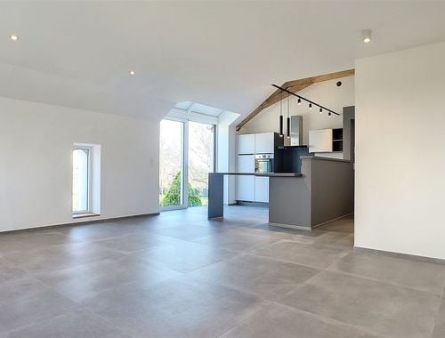                                        Appartement à louer à Arlon, € 1.400
