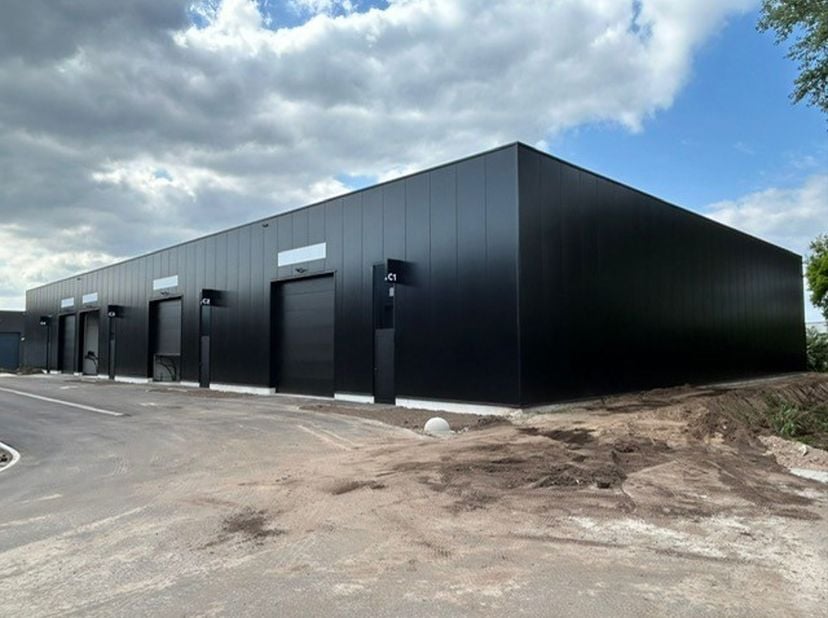 Moderne KMO-units op strategische toplocatie – Bedrijventerrein Bayot, Kasterlee-Lichtaart. Op het nieuwe bedrijventerrein Bayot, langs de Poederleest