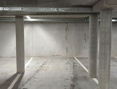                                         Kelder garage te huur in Ukkel, € 125
