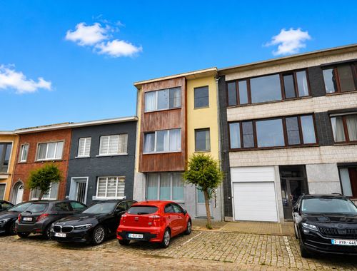                                         Appartement te koop in Lier, € 250.000
