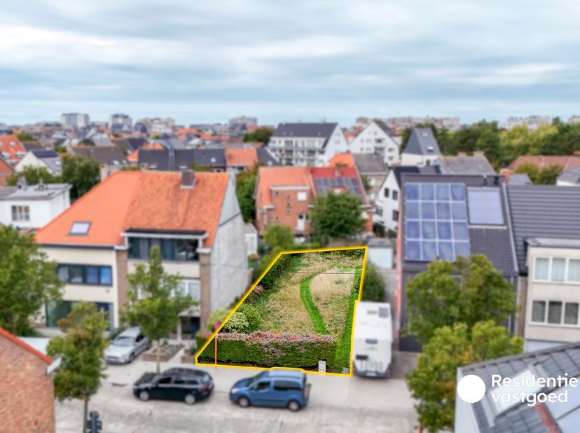 Grond te koop in Sartlaan 45,
                    8400 Oostende