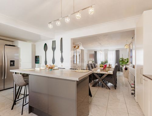                                         Maison à vendre à Morlanwelz-Mariemont, € 234.999
