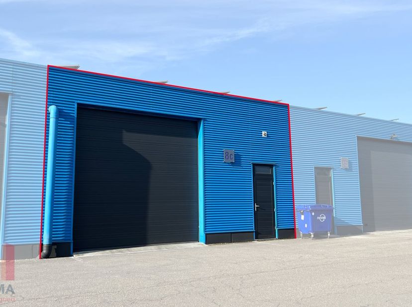 Bien professionnel à louer
                    à 2200 Herentals