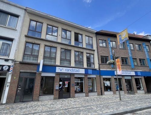                                         Bureaux à louer à Mechelen, € 7.500
