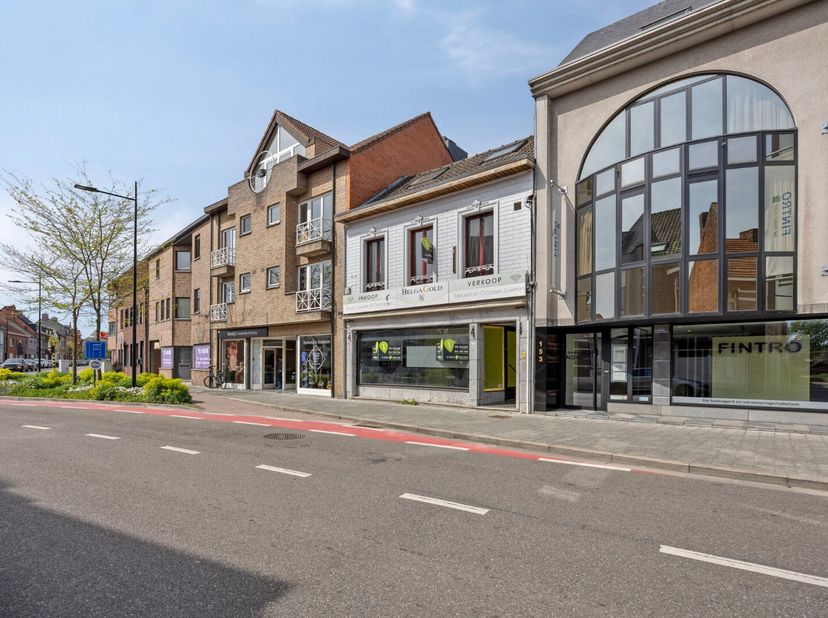 Bien professionnel à vendre
                    à 2440 Geel