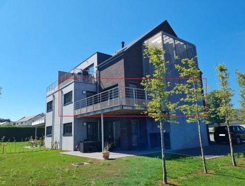                                         Appartement à louer à Bièvre, € 795
