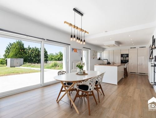                                        Woning te koop in Budingen, € 385.000
