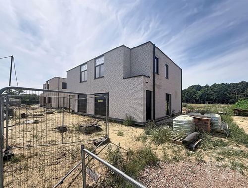                                         Eengezinswoning te koop in Begijnendijk, € 429.500
