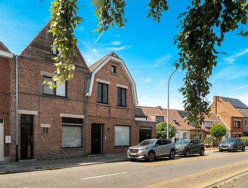                                         Woning te koop in Sint-Andries, € 379.000
