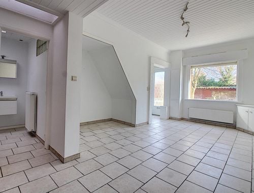                                         Woning te huur in Moeskroen, € 650
