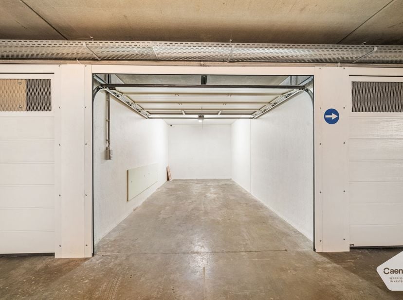 Garage te koop in Maurice Devriendtlaan 71 bus box 247,
                    8370 Blankenberge
