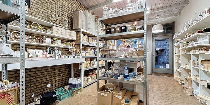 Bien professionnel à louer à Stationsstraat 15, 8900 Ieper