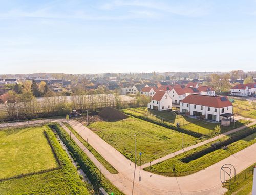                                         Grond te koop in Deinze, € 200.000
