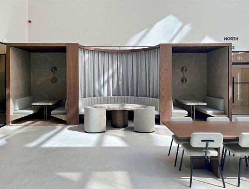                                         Immeuble de bureaux à louer à Diegem, € 109
