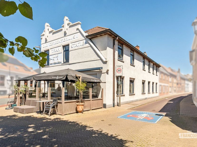 Maison à vendre à Sint-Lenardsstraat 1,
                    8380 Dudzele