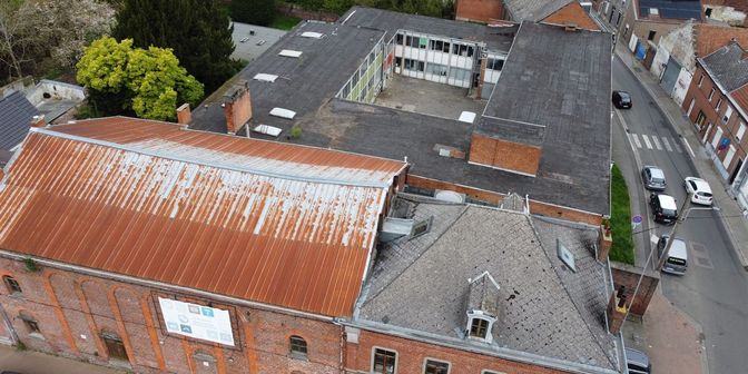 Bedrijfsvastgoed te koop in 7340 Pâturages