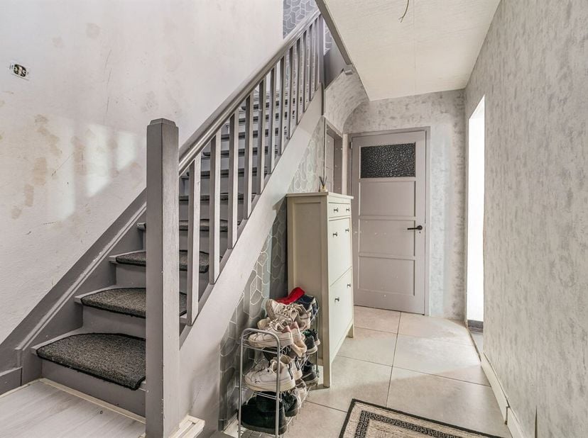 Maison familiale rafraîchissante avec 3 chambres<br />
!<br />
Situation : Situation tranquille à Houthalen-Helchteren, à proximité des magasins, écol