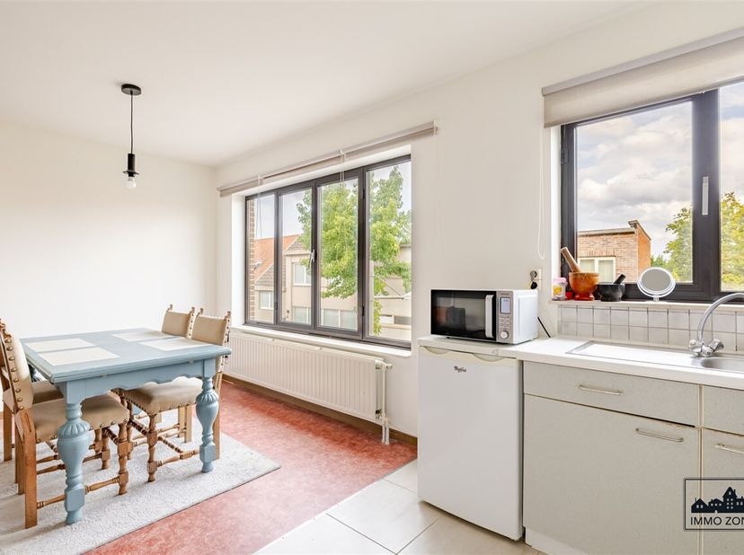 Appartement à vendre
                    à 9170 Sint-Gillis-Waas