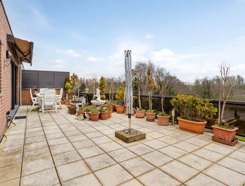                                         Penthouse à vendre à Deurne, € 329.000
