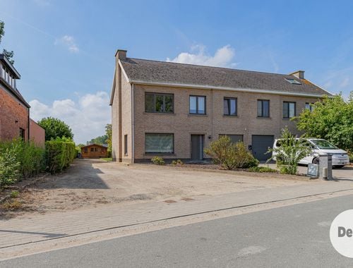                                         Maison à vendre à Wichelen, € 409.000
