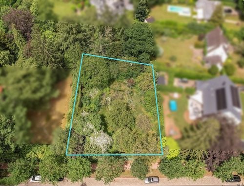                                         Grond te koop in Brasschaat, € 595.000
