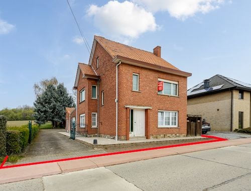                                         Maison à vendre à Assent, € 172.900
