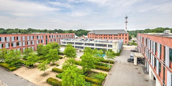 Bedrijfsvastgoed te huur in Ruiterijschool 1 - FOD bus 2, 2930 Brasschaat
