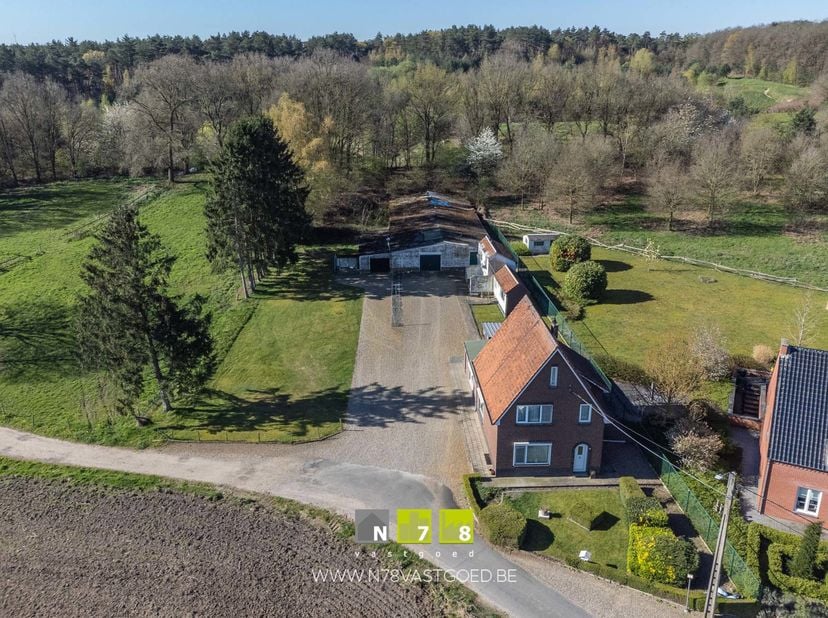 Maison à vendre
                    à 3680 Neeroeteren