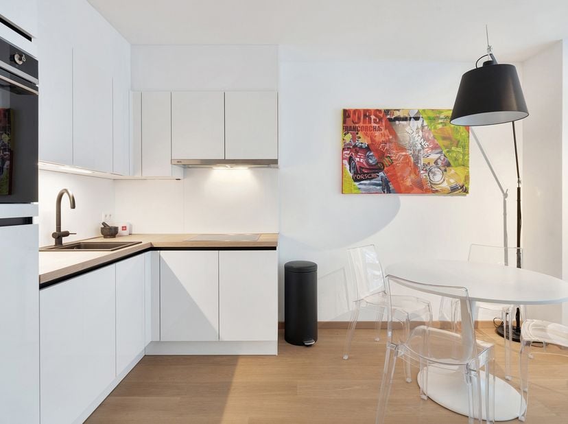 Agréable appartement de vacances prêt à l’emploi, offrant une belle vue latérale sur mer, situé à seulement 30 mètres de la Digue dans une large rue l