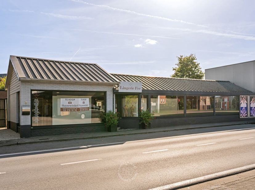 Bedrijfsvastgoed te koop in Laarnebaan 2,
                    9070 Destelbergen