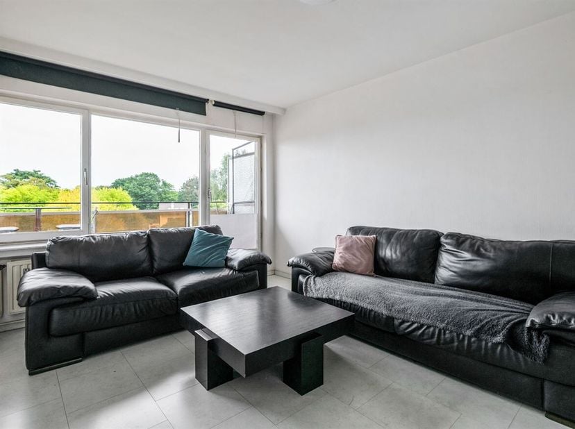 Studio lumineux avec terrasse dans le parc Reine Fabiola ! <br />
Situation<br />
Situé dans le quartier paisible du parc Reine Fabiola, cet apparteme