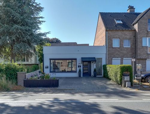                                         Maison à vendre à Vroenhoven, € 269.000
