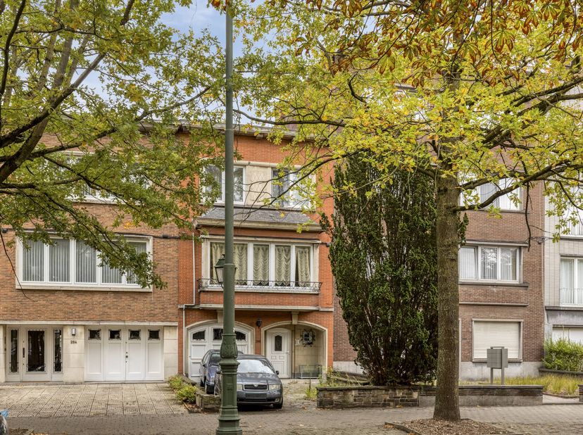 Huis te koop in Louis Mettewielaan 286,
                    1080 Sint-Jans-Molenbeek