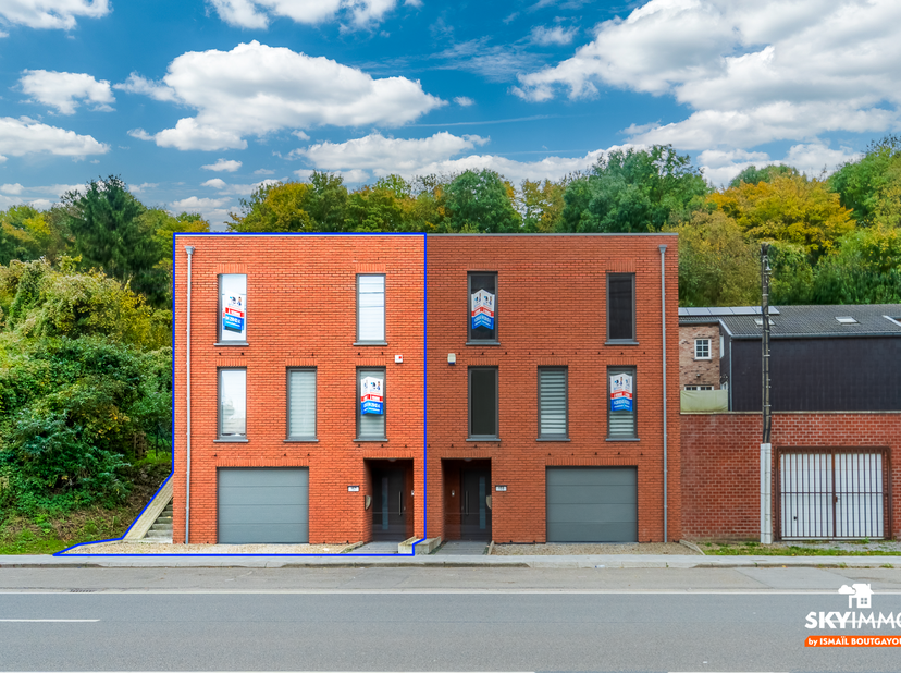 L’agence SKYIMMO vous propose cette magnifique maison située à Seraing, dans un quartier calme et proche de toutes les commodités (écoles, commerces,