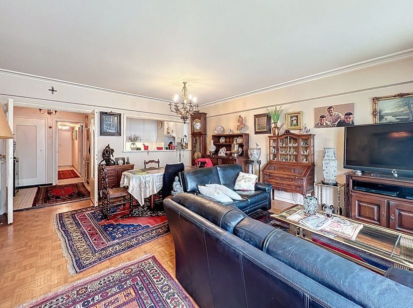 Appartement te koop in Leopold Ii-Laan 28 bus 3.02,
                    8400 Oostende