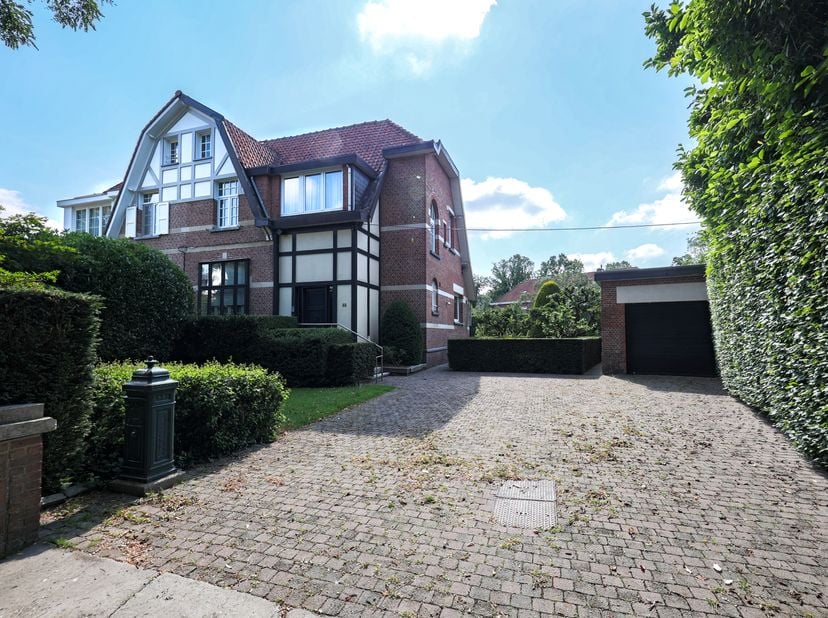 Maison à vendre
                    à 2640 Mortsel