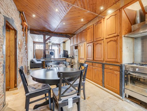                                         Eengezinswoning te koop in Petit-Enghien, € 195.000
