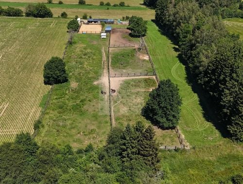                                         Landbouwgrond te koop in Heinsch, € 180.000

