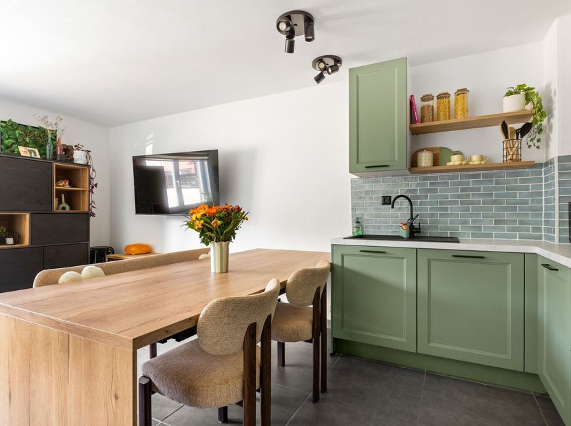 Appartement d'une chambre, chaleureux et prêt à emménager, à Houthalen<br />
<br />
Vous recherchez un appartement chaleureux et prêt à emménager à Ho